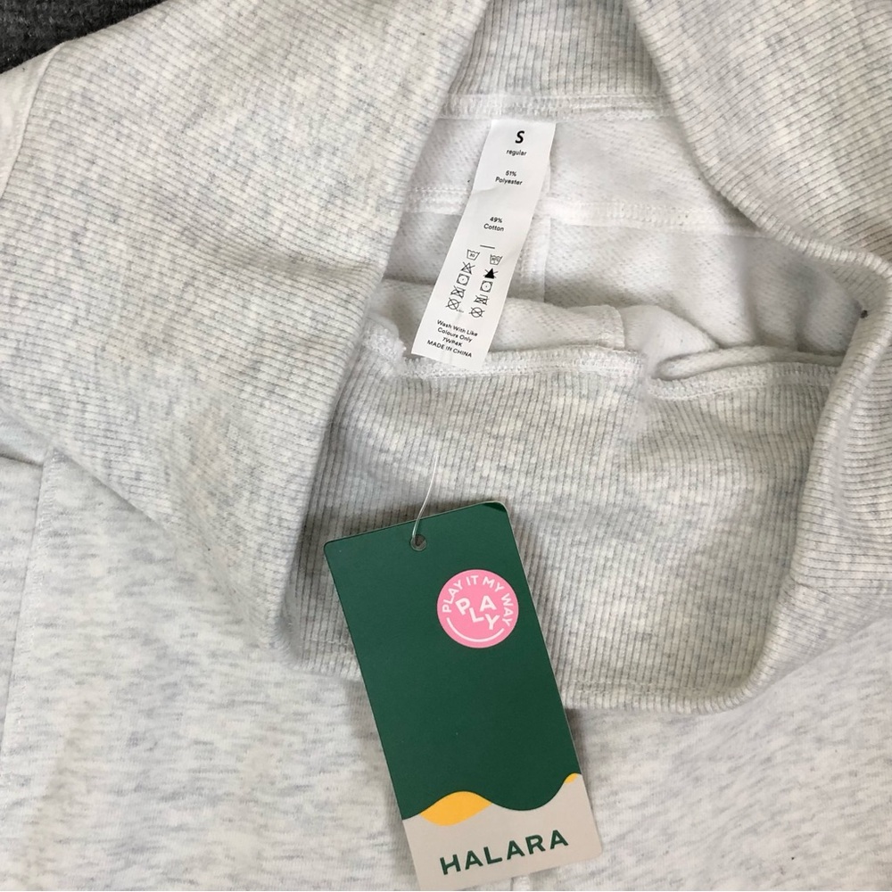 NWT Halara Cozy Light Heather Gray Cargo Pockets Sweatpants Joggers Sz S (A3) - Picture 7 of 10